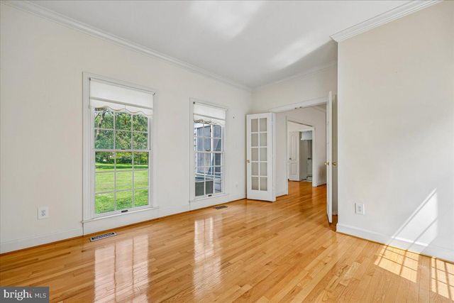 7341 CLIFF PINE DR, Gaithersburg, MD 20879