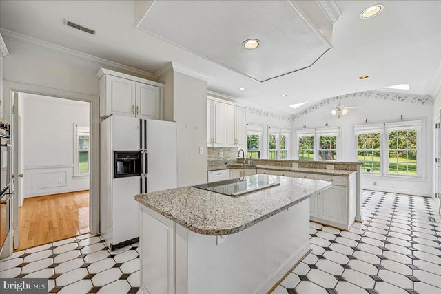 7341 CLIFF PINE DR, Gaithersburg, MD 20879