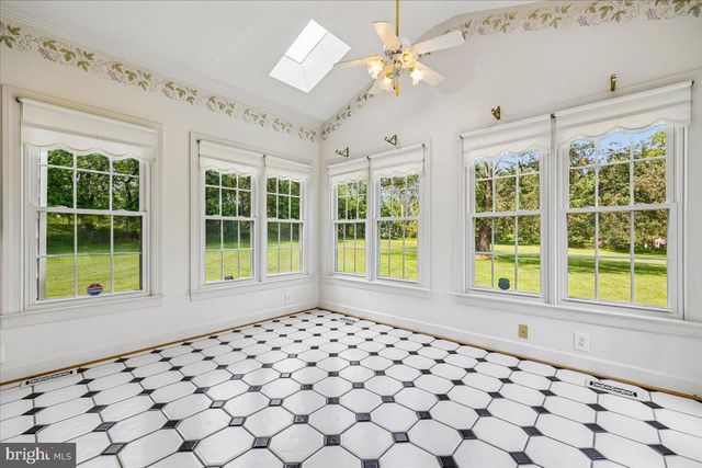 7341 CLIFF PINE DR, Gaithersburg, MD 20879