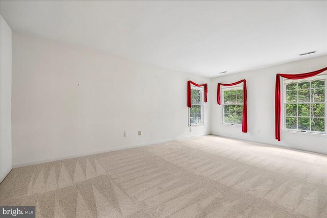 7341 CLIFF PINE DR, Gaithersburg, MD 20879