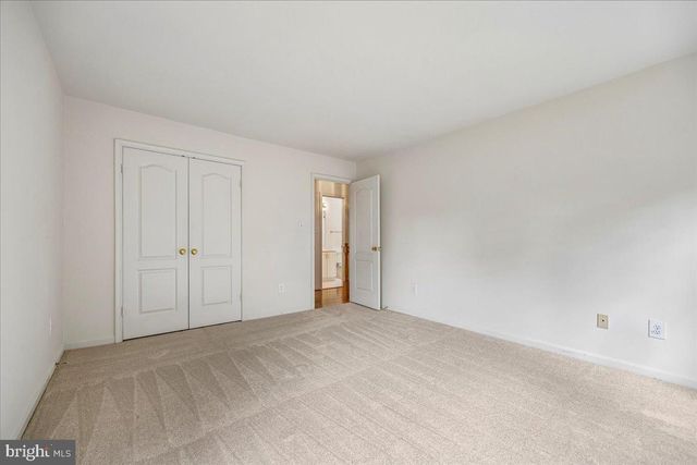 7341 CLIFF PINE DR, Gaithersburg, MD 20879