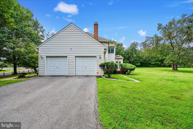 7341 CLIFF PINE DR, Gaithersburg, MD 20879
