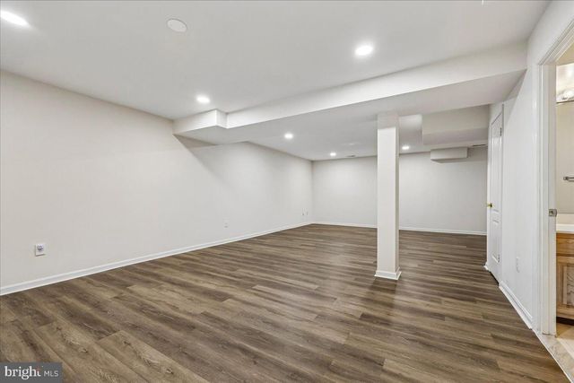 7341 CLIFF PINE DR, Gaithersburg, MD 20879