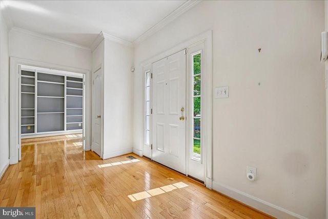 7341 CLIFF PINE DR, Gaithersburg, MD 20879
