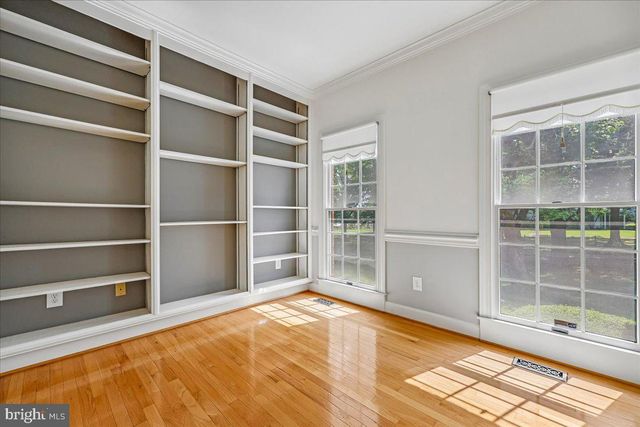 7341 CLIFF PINE DR, Gaithersburg, MD 20879