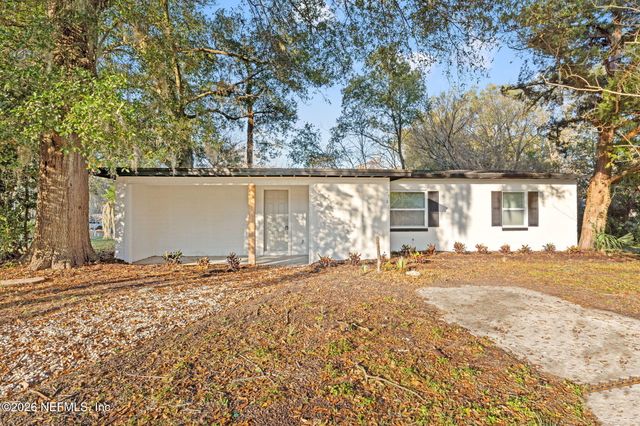 2341 LAKE LUCINA Drive, Jacksonville, FL 32211