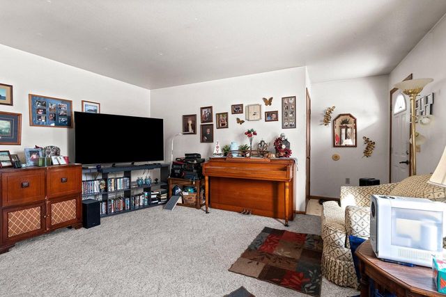 4510 Menasha AVENUE, Manitowoc, WI 54220