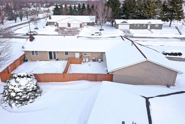 4510 Menasha AVENUE, Manitowoc, WI 54220