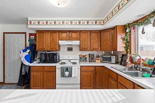 4510 Menasha AVENUE, Manitowoc, WI 54220