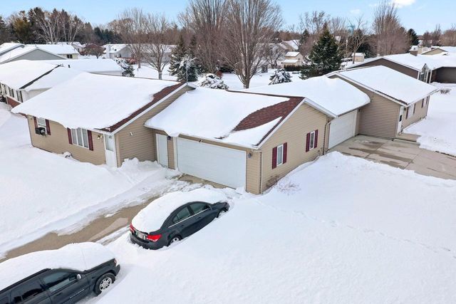 4510 Menasha AVENUE, Manitowoc, WI 54220