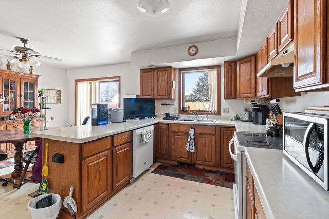 4510 Menasha AVENUE, Manitowoc, WI 54220