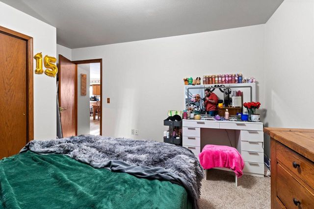 4510 Menasha AVENUE, Manitowoc, WI 54220