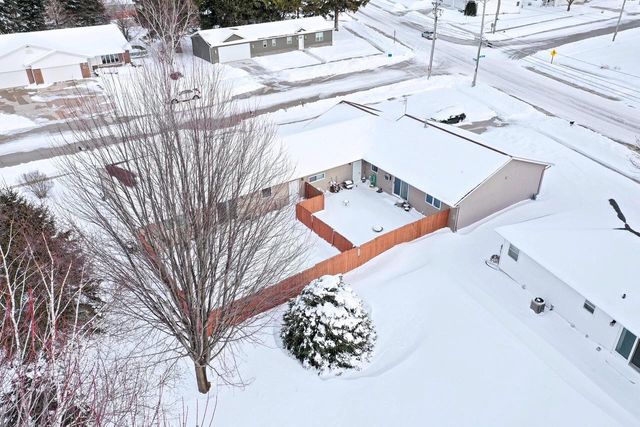 4510 Menasha AVENUE, Manitowoc, WI 54220