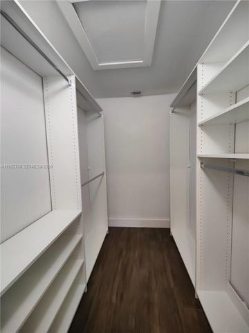 5201 SW 31st Ave 102, Dania Beach, FL 33312