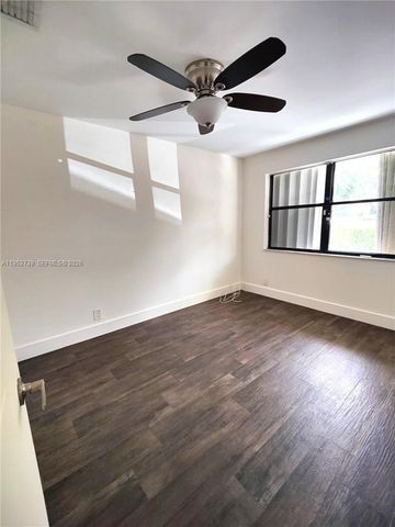 5201 SW 31st Ave 102, Dania Beach, FL 33312