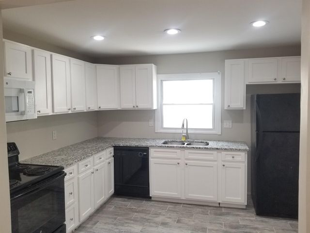 2467 Calvin Avenue, East Point, GA 30344