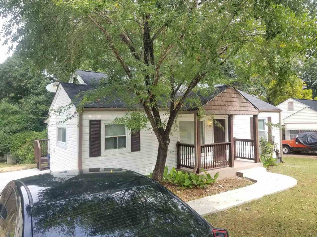 2467 Calvin Avenue, East Point, GA 30344