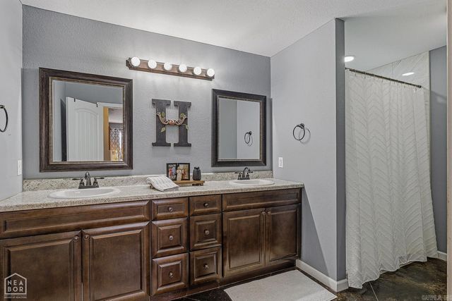 102 Cindy Street, Paragould, AR 72450