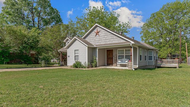 102 Cindy Street, Paragould, AR 72450
