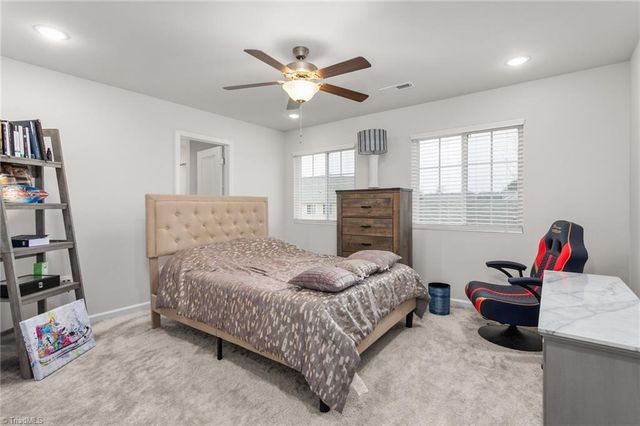 3907 Arcola Way, Greensboro, NC 27405