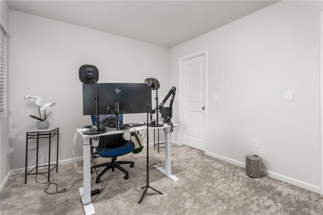3907 Arcola Way, Greensboro, NC 27405