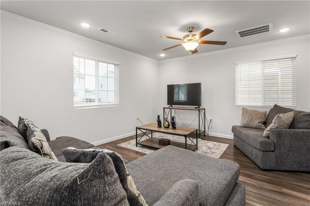 3907 Arcola Way, Greensboro, NC 27405
