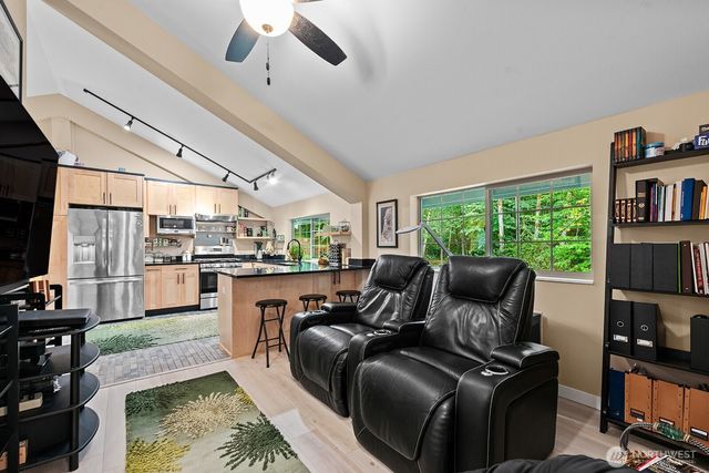 517 NW Old Orchard Way, Poulsbo, WA 98370