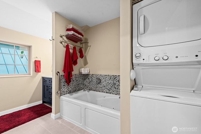 517 NW Old Orchard Way, Poulsbo, WA 98370