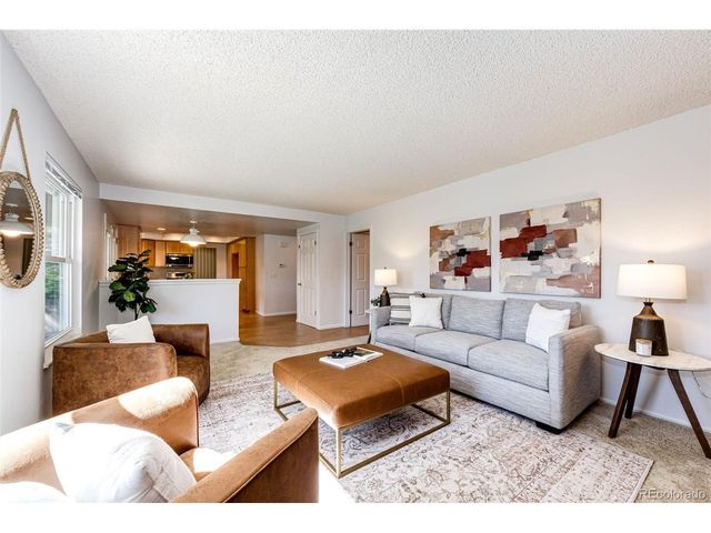 6360 S Jasmine Way, Centennial, CO 80111