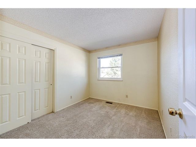 6360 S Jasmine Way, Centennial, CO 80111