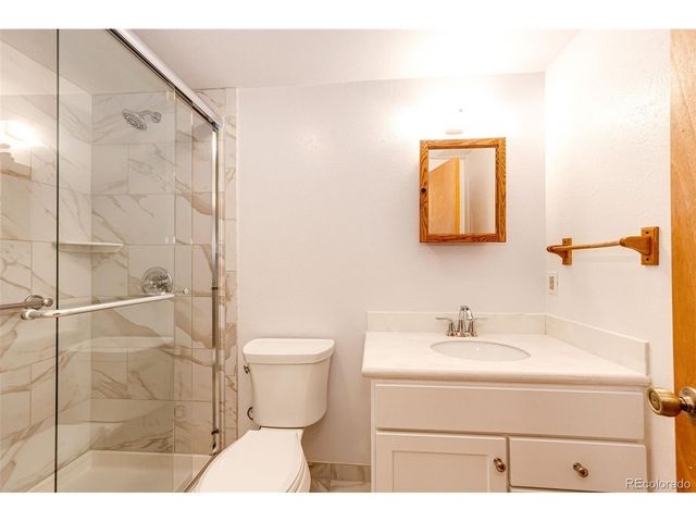6360 S Jasmine Way, Centennial, CO 80111