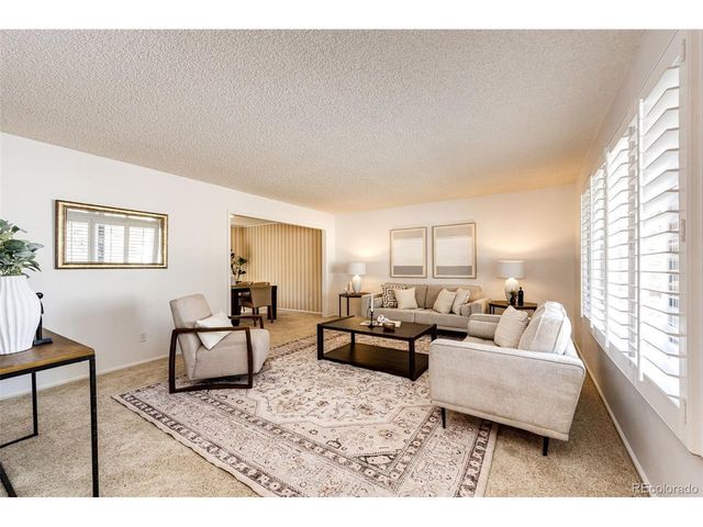 6360 S Jasmine Way, Centennial, CO 80111