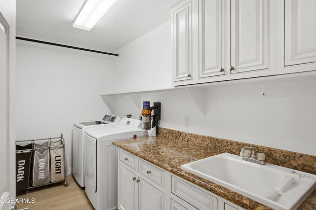15609 S 7TH Street, Phoenix, AZ 85048