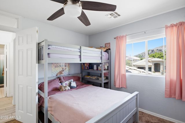 15609 S 7TH Street, Phoenix, AZ 85048