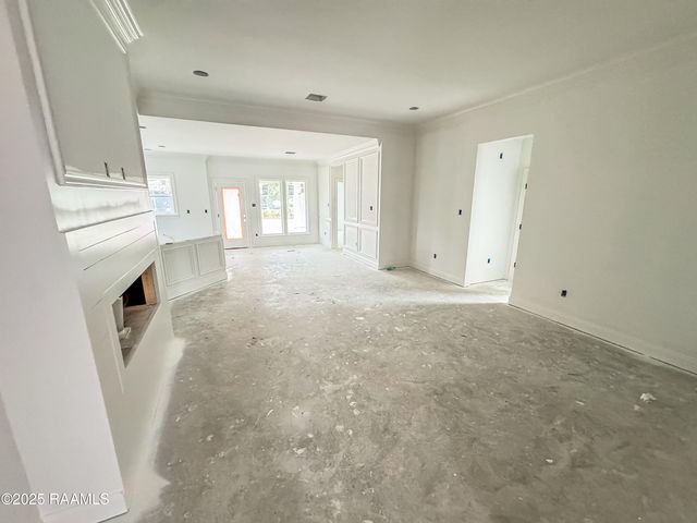 103 Berchman Oaks Drive, Lafayette, LA 70506