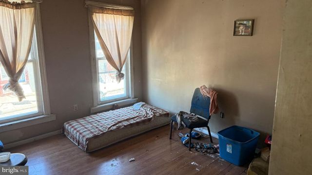 2017 HOLLINS ST, Baltimore, MD 21223