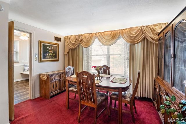 1231 Hornsby Avenue, St Louis, MO 63147