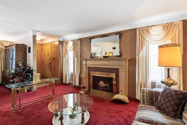 1231 Hornsby Avenue, St Louis, MO 63147