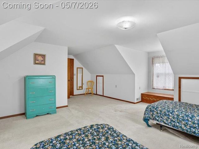 5081 Vines Road, Howell, MI 48843