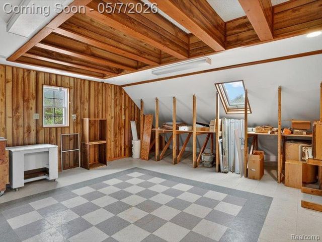 5081 Vines Road, Howell, MI 48843