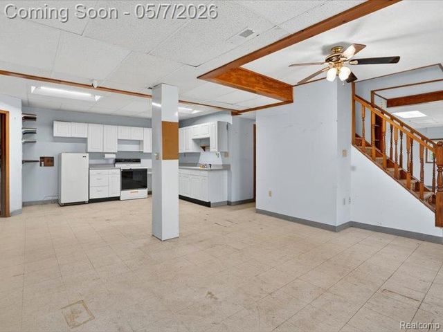 5081 Vines Road, Howell, MI 48843