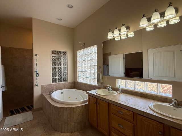 3890 S MOSON Road, Sierra Vista, AZ 85650