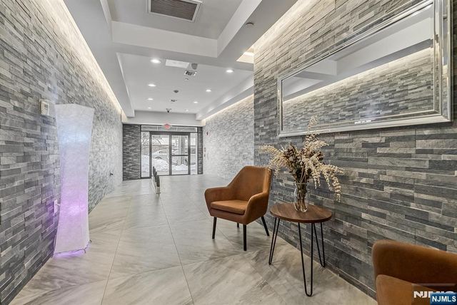 424 Whiton Street 503, Jersey City, NJ 07304