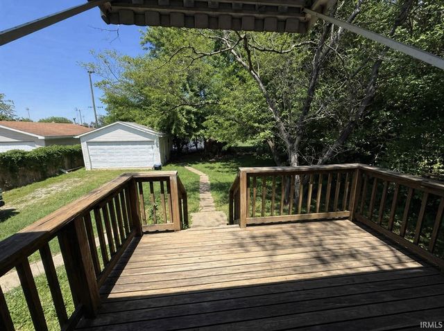 401 W Sycamore Street, Boonville, IN 47601