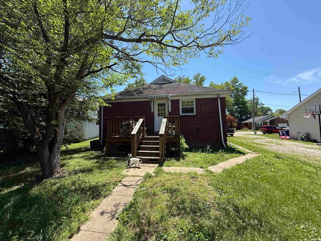 401 W Sycamore Street, Boonville, IN 47601