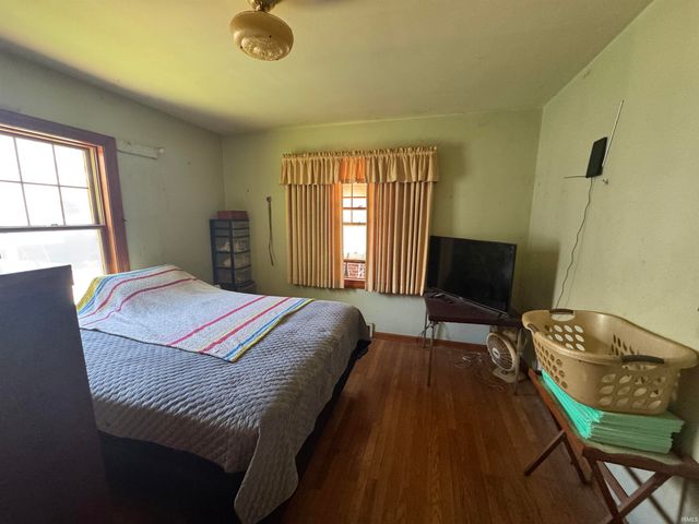 401 W Sycamore Street, Boonville, IN 47601