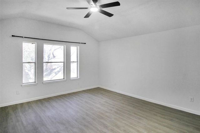 511 Chaseway Drive, Missouri City, TX 77489