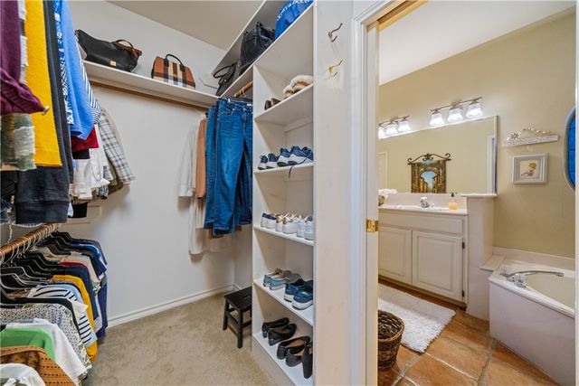 7613 Dijon Lake Dr, Corpus Christi, TX 78413