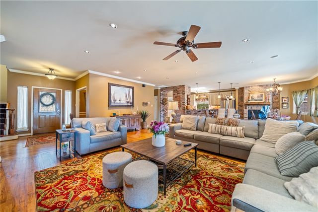 7613 Dijon Lake Dr, Corpus Christi, TX 78413