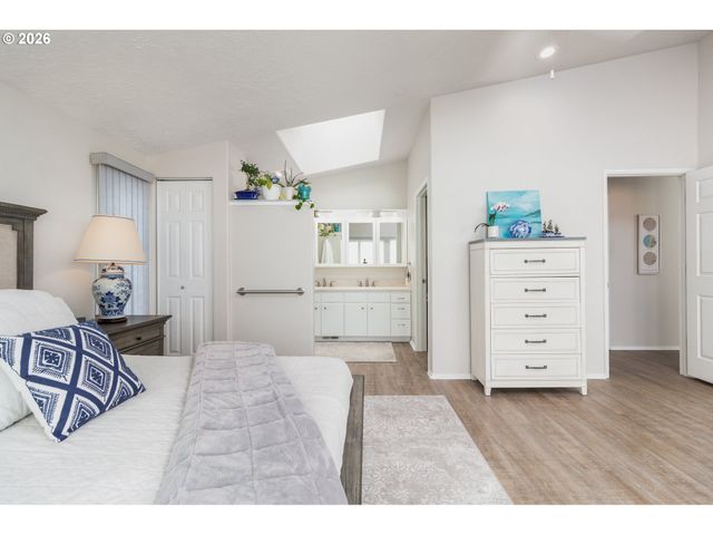 5725 EL MAR Ave, Lincoln City, OR 97367